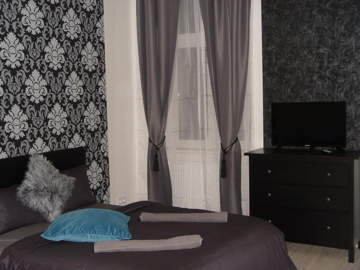 Neklanova Apartments Praga Zewnętrze zdjęcie